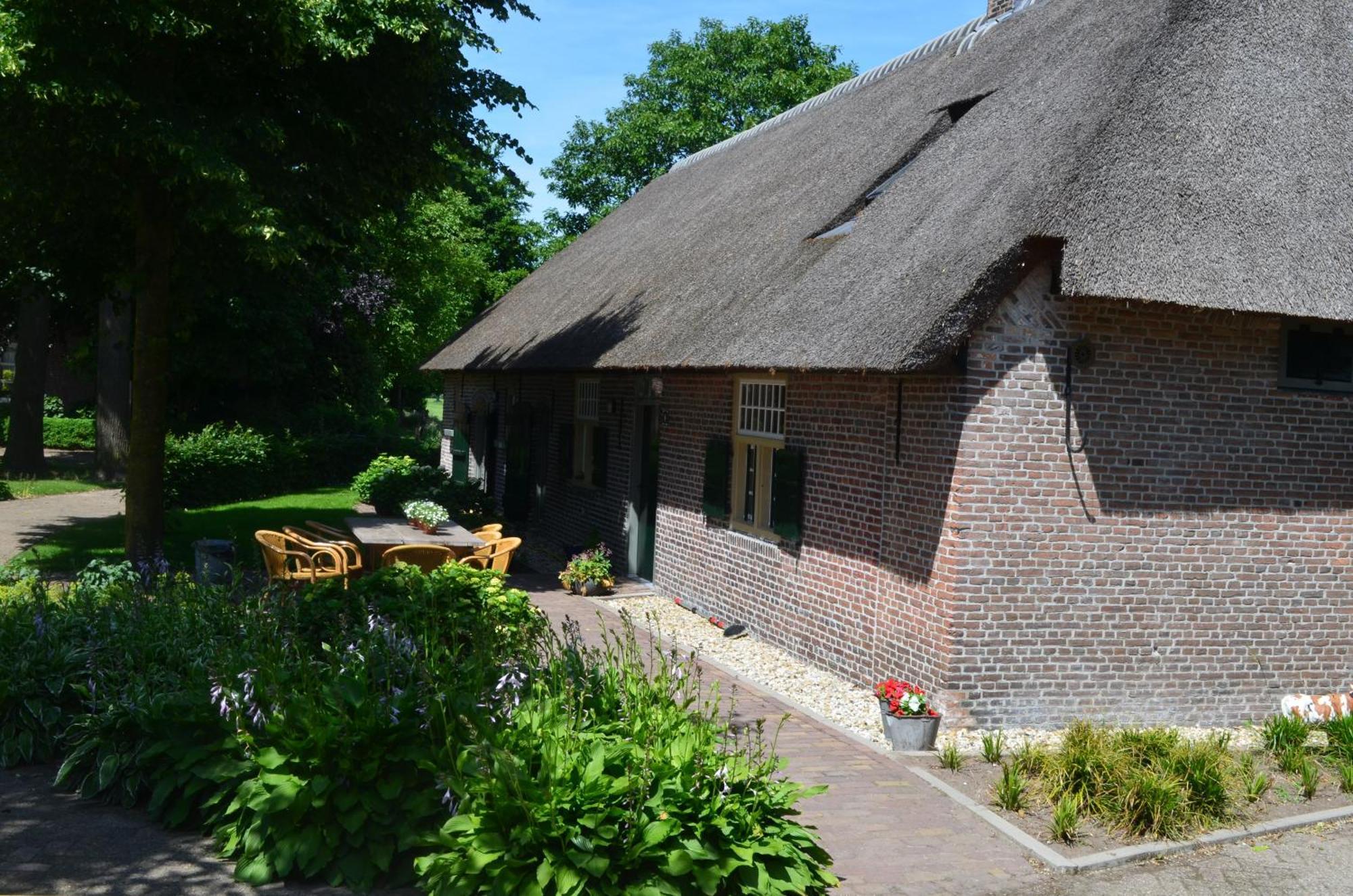 Erfgoed & Logies Den Heijkant Moergestel Rum bild